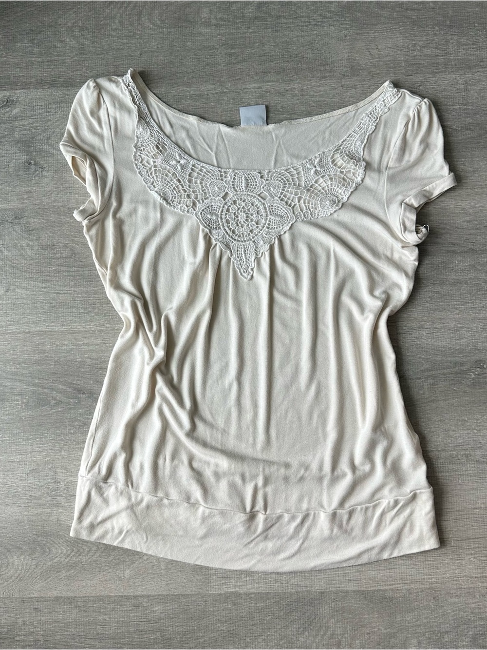 Suzy Women's Cream Crochet Yoke Short Sleeve Top Y2K